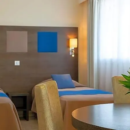 The Originals Residence, Les Strelitzias, 3*